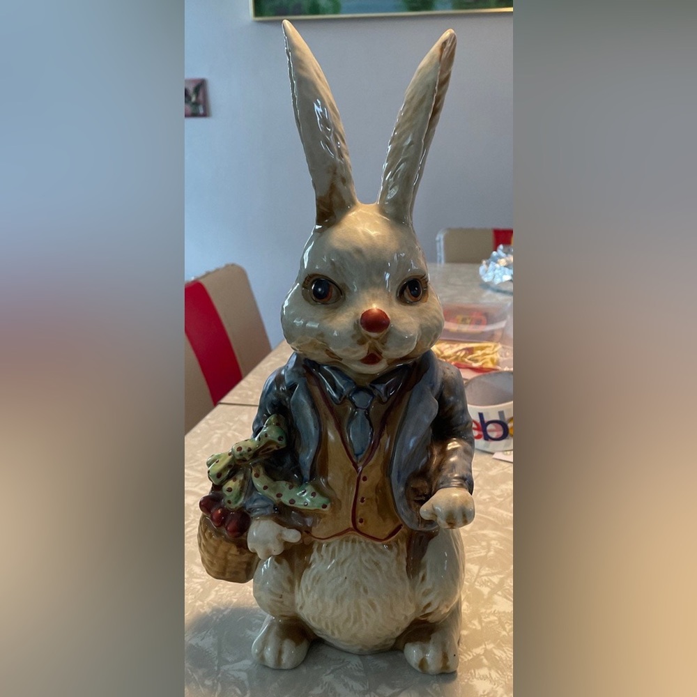 EASTER BUNNY SPRING FIGURINE VINTAGE